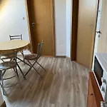 Csikos Appartement *