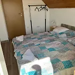 Csikos Apartamento