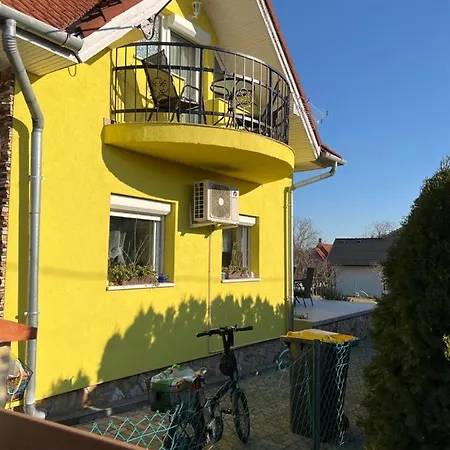 Lägenhet Csikos Gyenesdiás