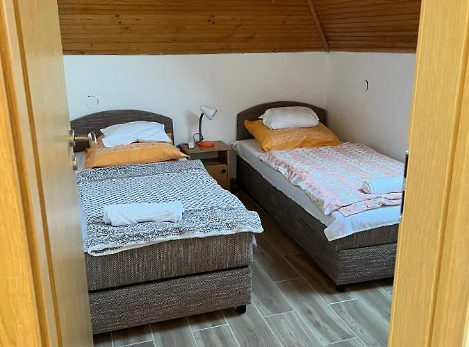 Csikos Apartmán