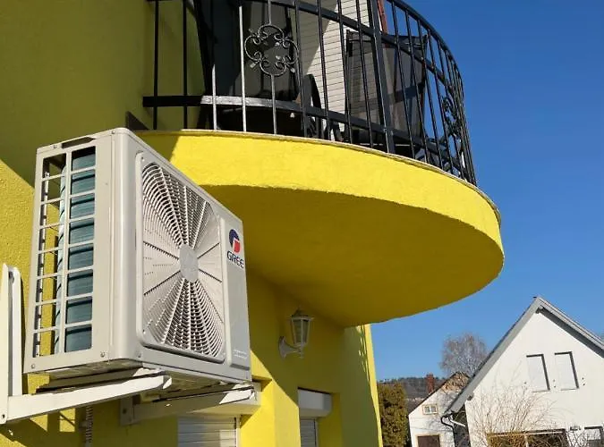 Csikos Apartmán *
